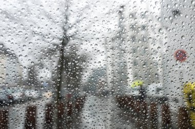 Dusseldorf medya liman pencereden