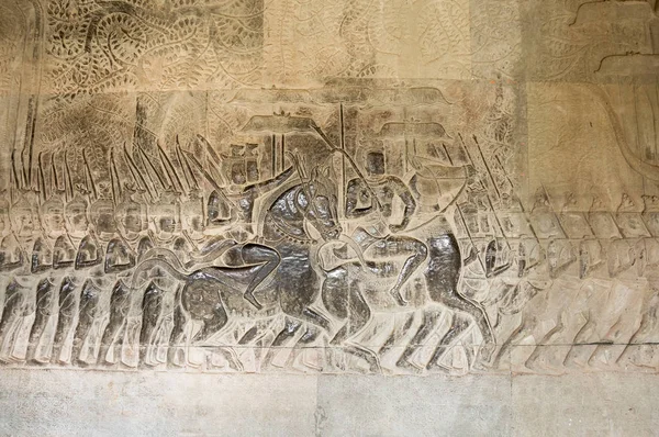 En basrelief staty av khmer kulturen — Stockfoto