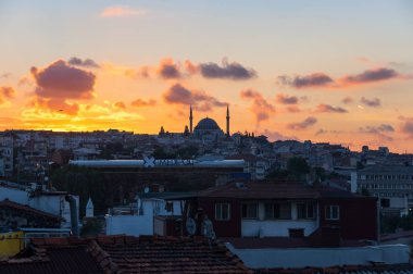 Sunset'teki Istanbul 'un görünümü
