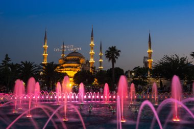 Sultan Ahmet Camii günbatımı üzerinde