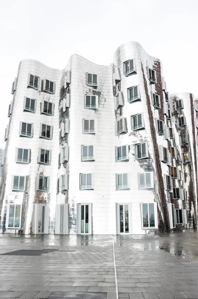 Dusseldorf medya Limanı