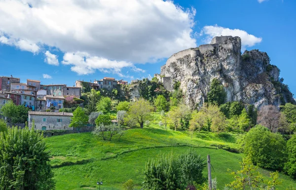 Village Gilette en France — Photo