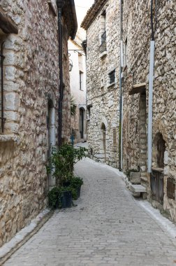 Tourrettes-sur-Loup Caddesi