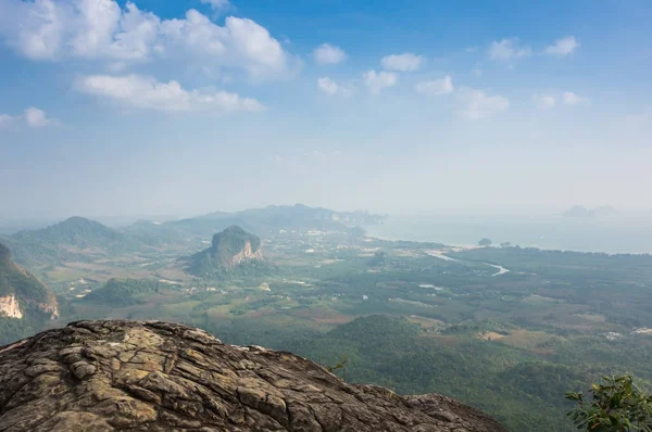 Sekme Kak - Hang Nak Hill