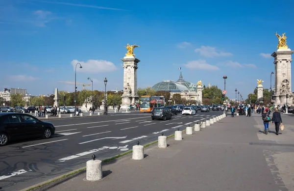 亚历山大三世桥，巴黎法国 — 图库照片