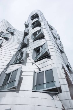Dusseldorf medya Limanı