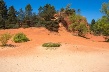 Colorado provencal Rustrel içinde