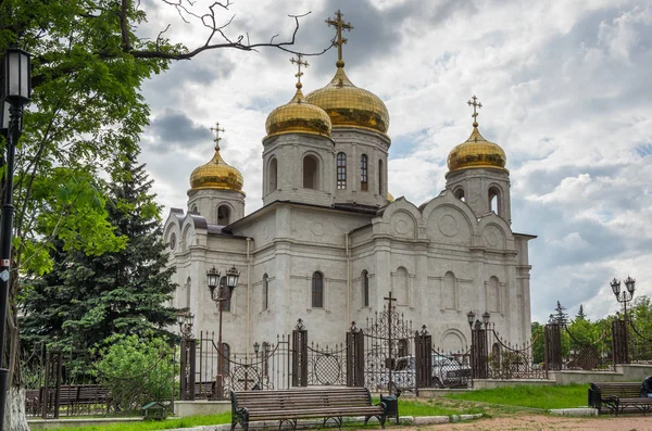 Собор Христа Спасителя в Пятигорске — стоковое фото