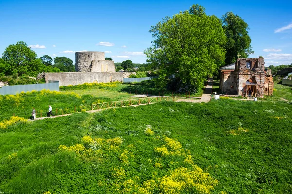 Ruinerna av Koporje fästning — Stockfoto