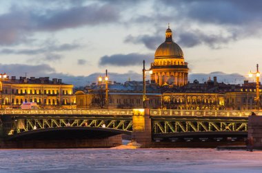 Panoramik manzaralı tarihi Saint Petersburg Merkezi
