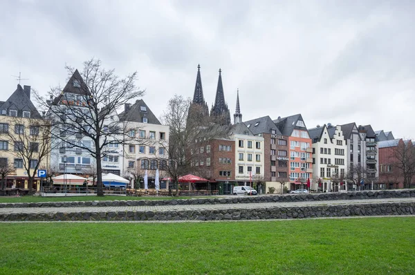 Embankment in Cologne — Stock Photo, Image