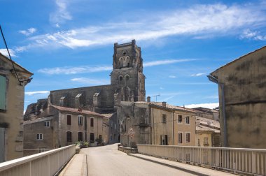 Saint Saturnin Kilisesi
