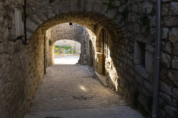 La strada di Balazuc — Foto Stock