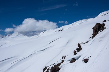 Elbruz Dağı manzarası