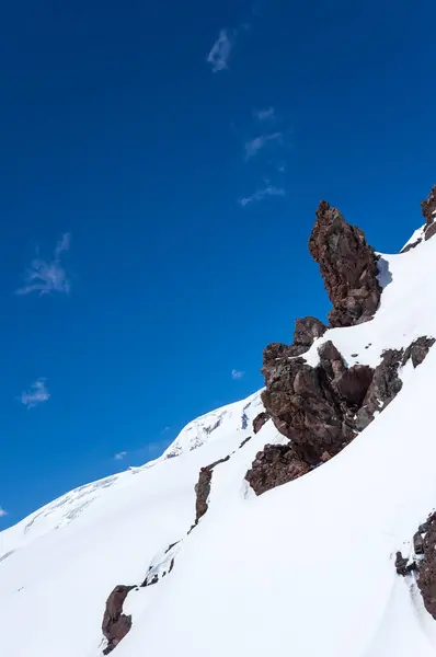 마운트 Elbrus의 보기 — 스톡 사진