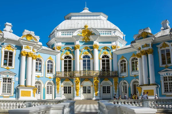 Pawilon Ermitaż w parku Katarzyna — Zdjęcie stockowe