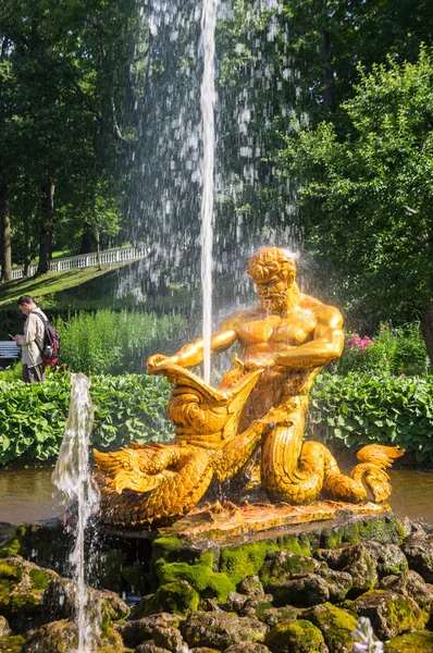 The Triton fountain — Stock Photo, Image