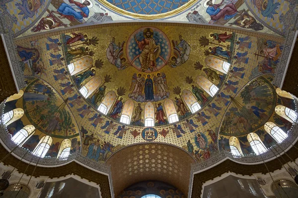 Catedral Naval em Kronshtadt, Saint-Petersburg, Rússia — Fotografia de Stock