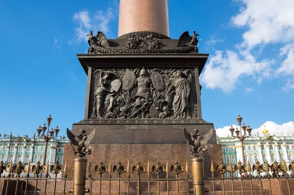 Saint Petersburg, Rusya Federasyonu Alexander sütununda — Stok fotoğraf