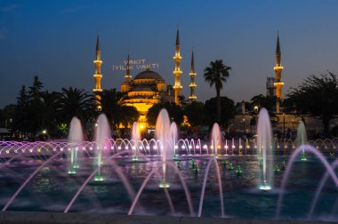 Sultan Ahmet Camii günbatımı üzerinde