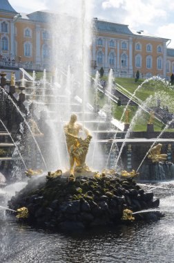 Grand Cascade Samson Çeşmesi