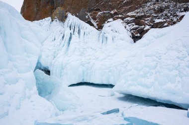 Kış aylarında Deniz Baykal
