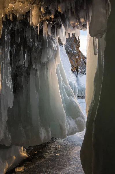 Ice cave on Lake Baikal — Stock Photo, Image