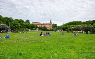 Saint-Petersburg, Rusya'nın merkezinde mars tarlası