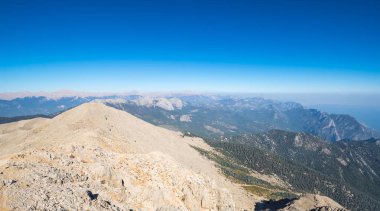 Tahtali zirvesinde panoramik görünüm