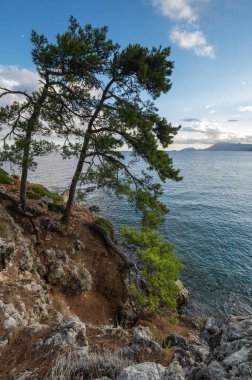 Antalya ilinin Kemer ilçesine bağlı Akdeniz kıyıları