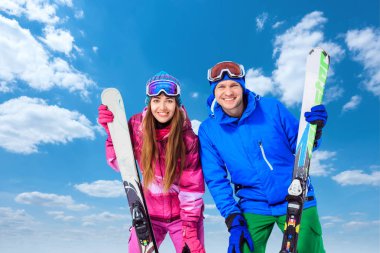 Mutlu çift kışın