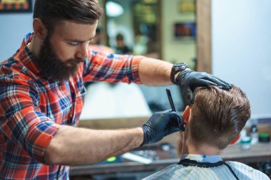 Genç Yetişkin Kapalı