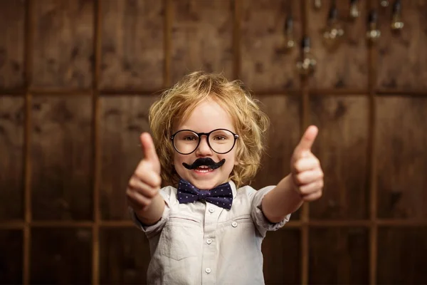 Child in studio — Stock Photo, Image