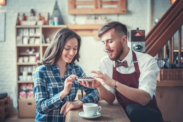 Berufstätige im Haus — Stockfoto