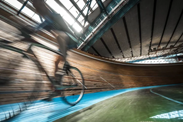 Sportsman on velodrome — Stock Photo, Image