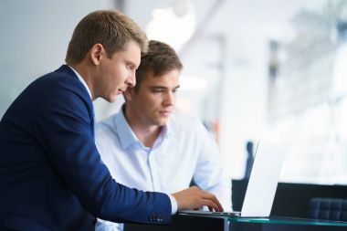 Çalışma insanlar kapalı