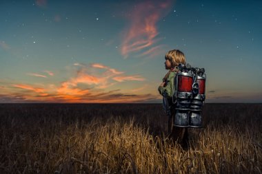 Roket çocuk açık havada