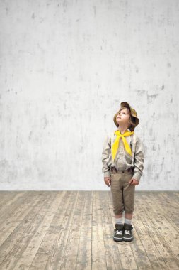 Küçük çocuk kapalı