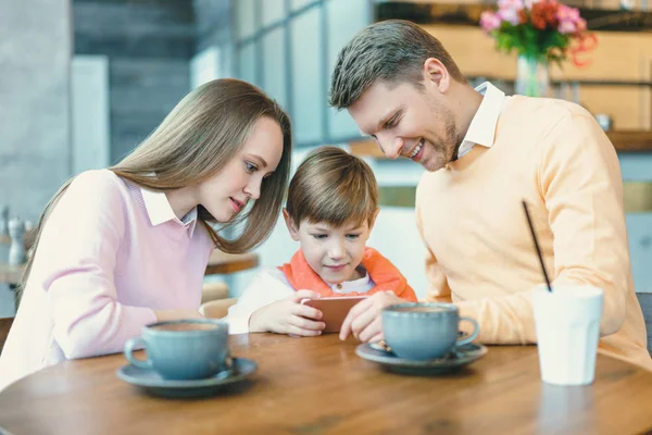 Möte familj — Stockfoto