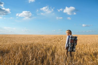Çocuk açık havada