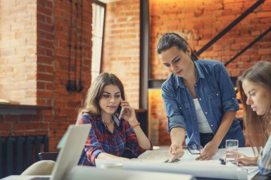 Beyin fırtınası gençleri