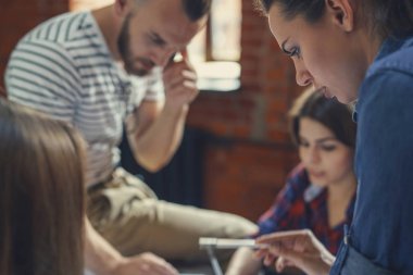 İş toplantı kapalı