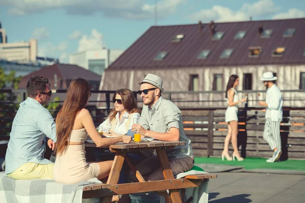 Young People Party Roof — Stock Photo, Image