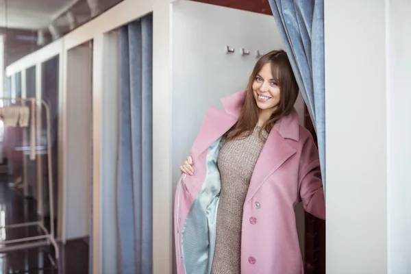 Happy Young Girl Dressing Room — Stock Photo, Image