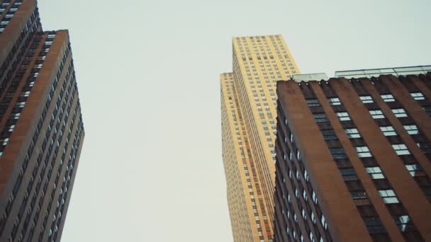 Rascacielos Contra Cielo Ciudad Nueva York — Vídeos de Stock