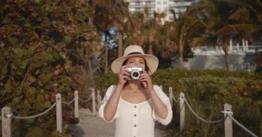 Miami 'de genç bir fotoğrafçı.