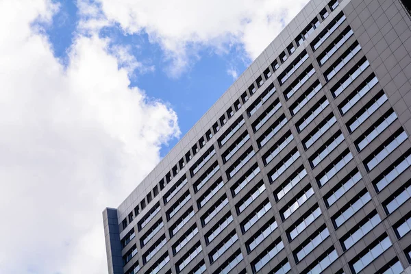 Modern skyscraper on blue sky — Stock Photo, Image