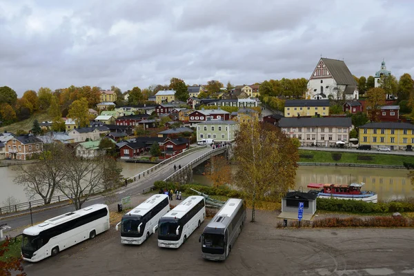 Porvoo, Finlandiya, 13 Ekim 2019: Eski Porvoo kasabasının manzarası — Stok fotoğraf