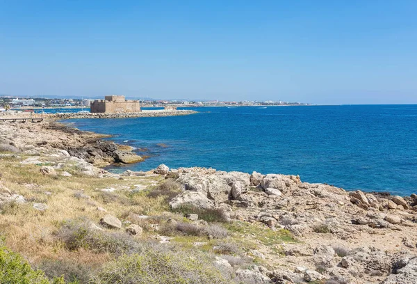 Zonnige dag in het resort Paphos, Cyprus — Stockfoto