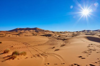 Sahra Çölü 'ndeki kum tepeleri, Fas